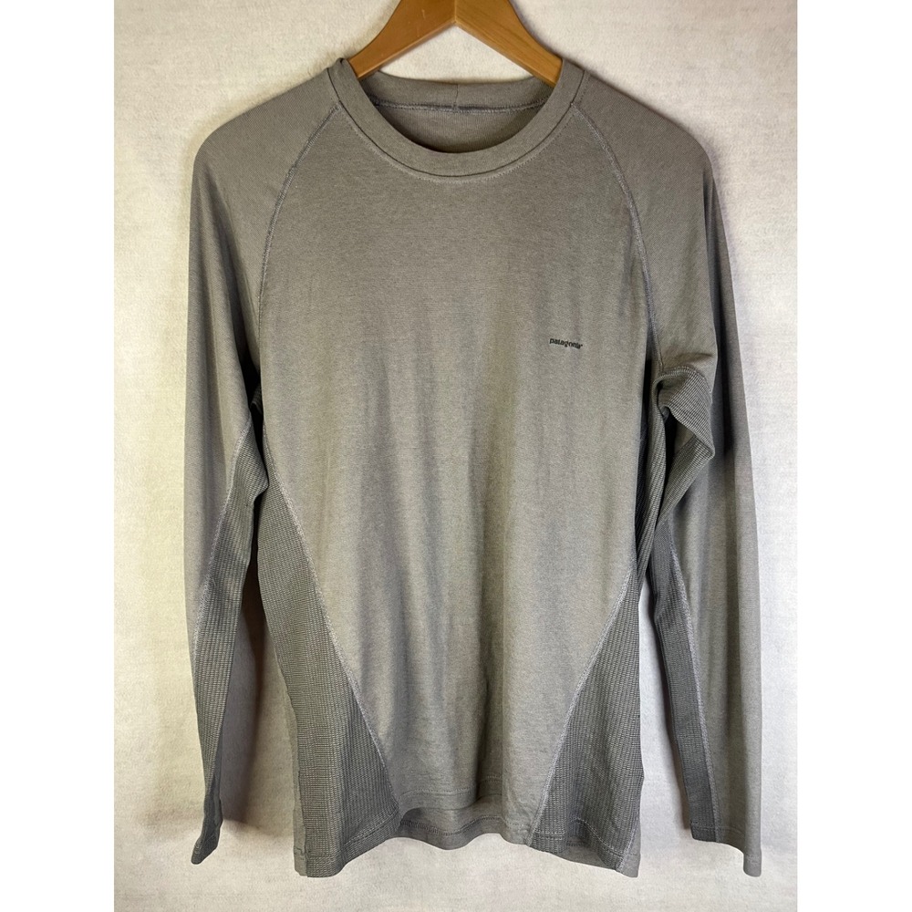Patagonia Capilene Base Layer Shirt Men's Medium Gray Performance Outdoor Hiking